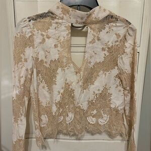 Abbeline cropped tan cream lace high neck low cleavage top size XS